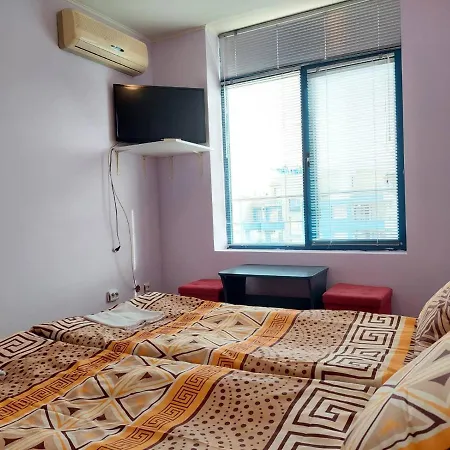 Rainbow Studio Apartment Sunny Beach